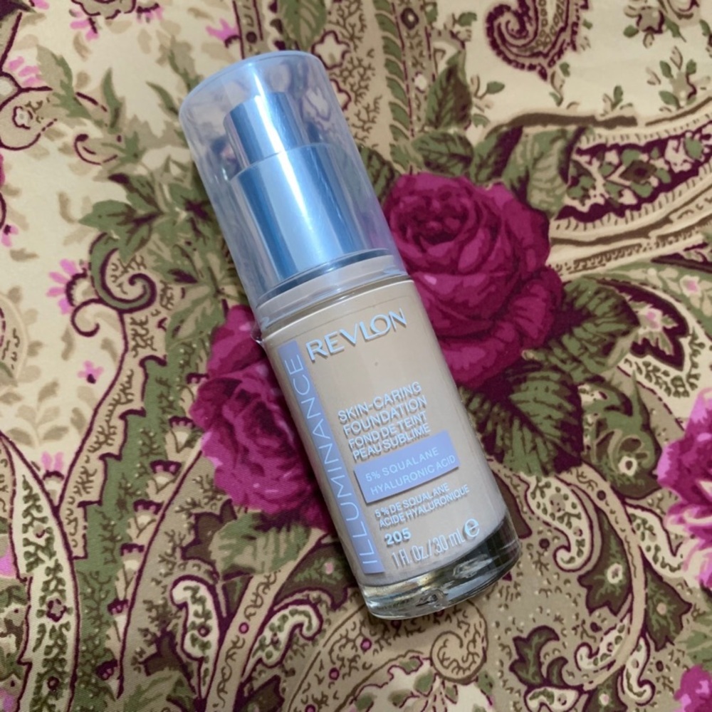 Revlon Illuminance Skin Caring Foundation - 205 Natural Ochre *PRICE FIRM*